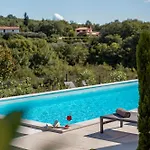 Noah - Luxurious With Private Pool