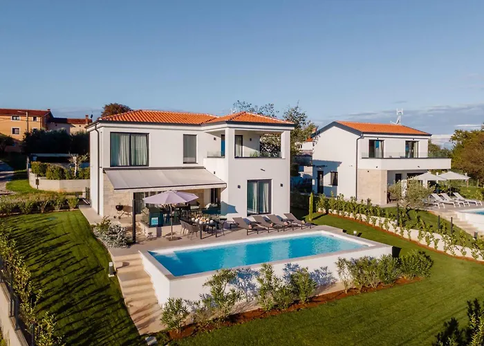Noah - Luxurious With Private Pool Villa *