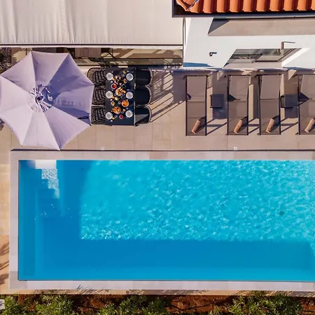 Vila Noah - Luxurious With Private Pool *