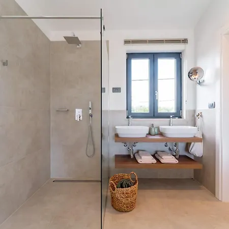 וילה Noah - Luxurious With Private Pool *