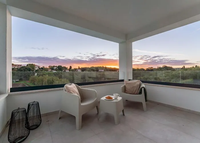 Noah - Luxurious With Private Pool וילה