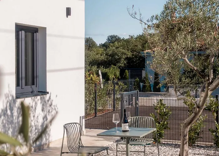 Noah - Luxurious With Private Pool *